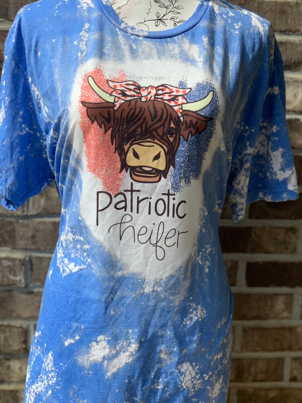 Patriotic heifer bleached Tee